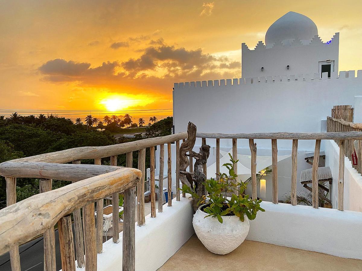 Casa Alkimia Oceanfront Pensión *